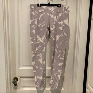 Lululemon Speed Tight